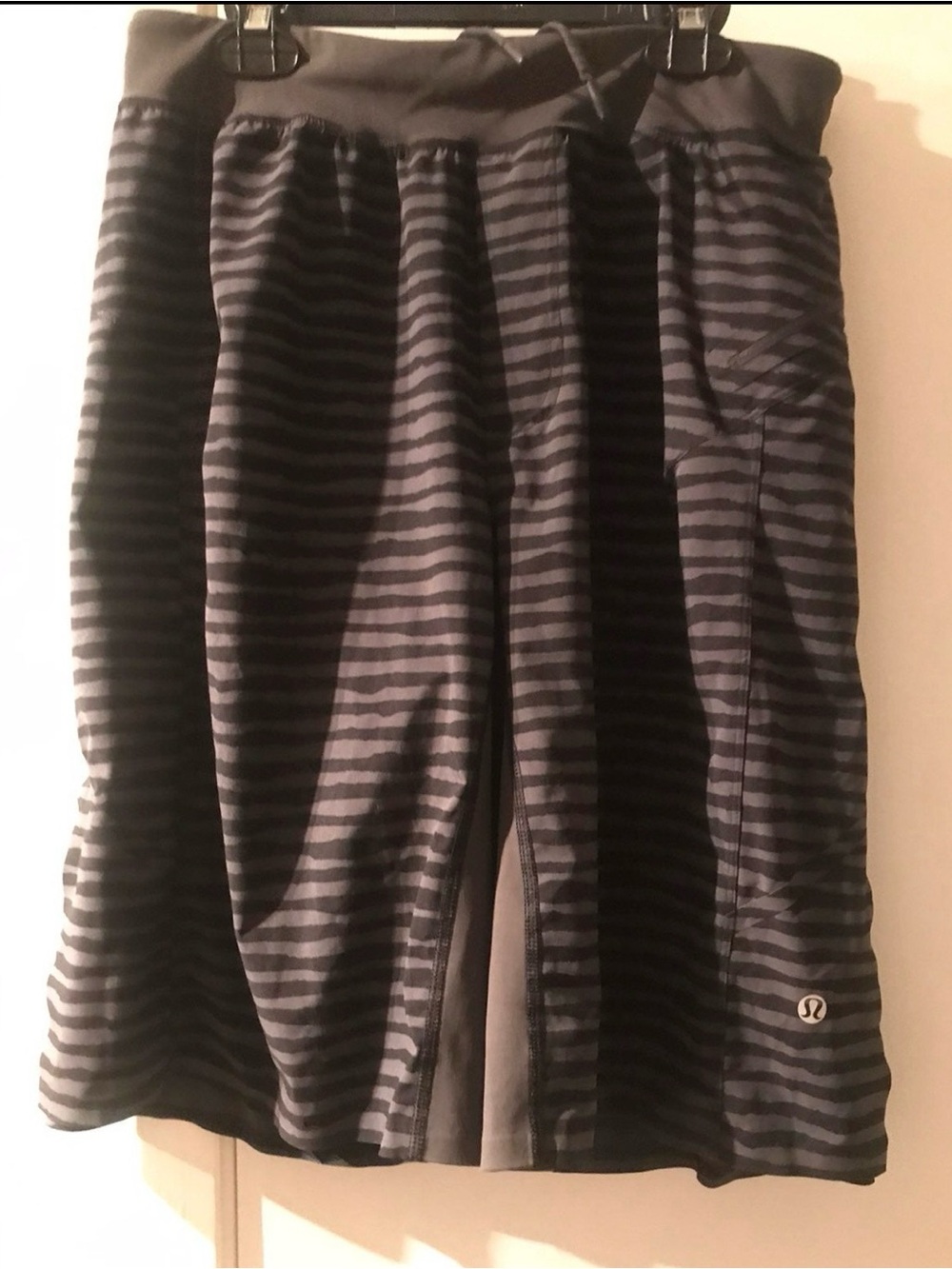 Men’s Lululemon Striped Black & Gray Athletic Skirt
